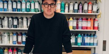 FIRENZE, KAWS DIALOGA CON IL RINASCIMENTO, DAL 28 OTTOBRE LA NUOVA ISTALLAZIONE